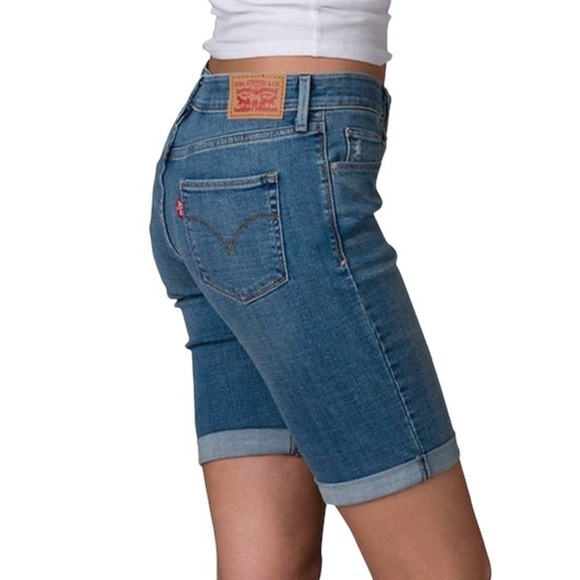 LEVI’S Rolled Cuff Bermuda Shorts - Picture 2 of 12